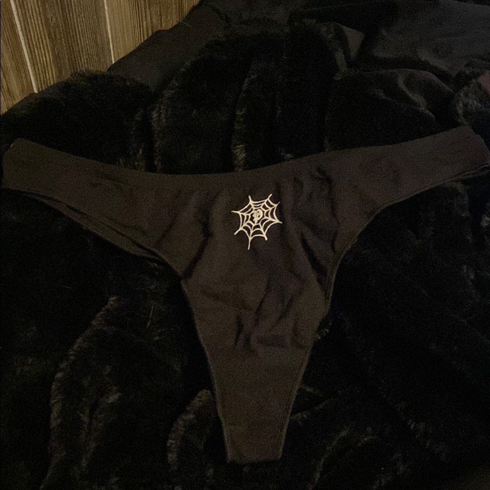 VS Pink Black Thong with White Spider Web Design Halloween 2024 size XXL